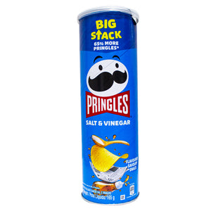 Pringles salt and vinegar flavored snacks 165g