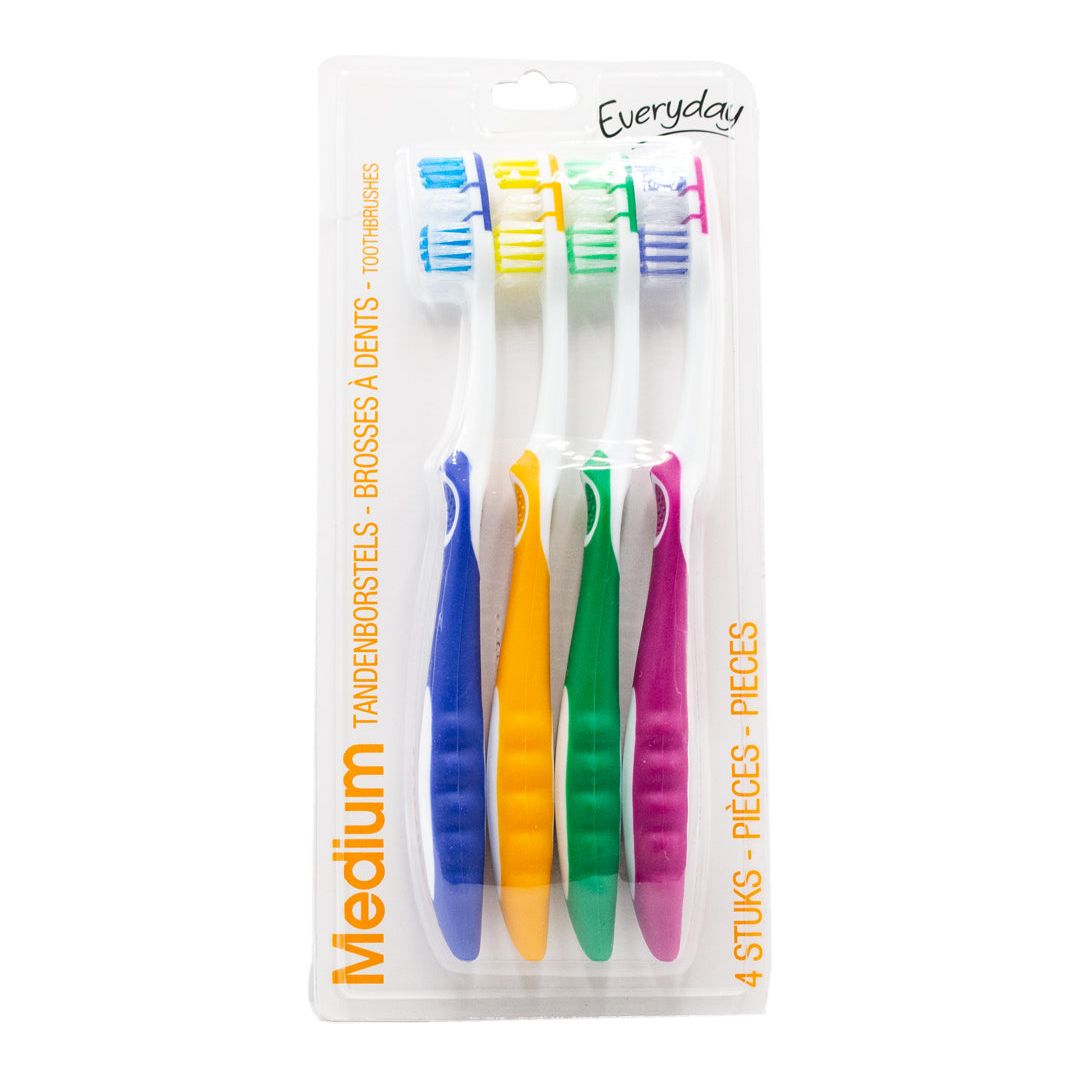 Everyday medium toothbrushes 4 pieces